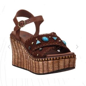 Brand new OTBT wedge sandals